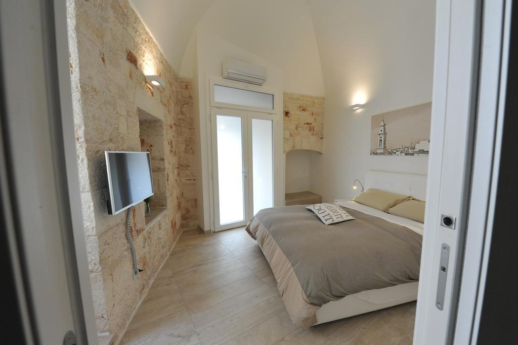 Aurelia 2*